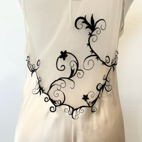 Y2K Victoria’s Secret Silk Ivory Cream Embroidered Vintage Slip Dress NWT L NEW - Picture 4 of 10